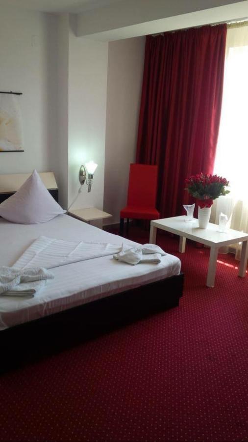 Hotel Casa Ghetu Fundeni à Bucarest Extérieur photo