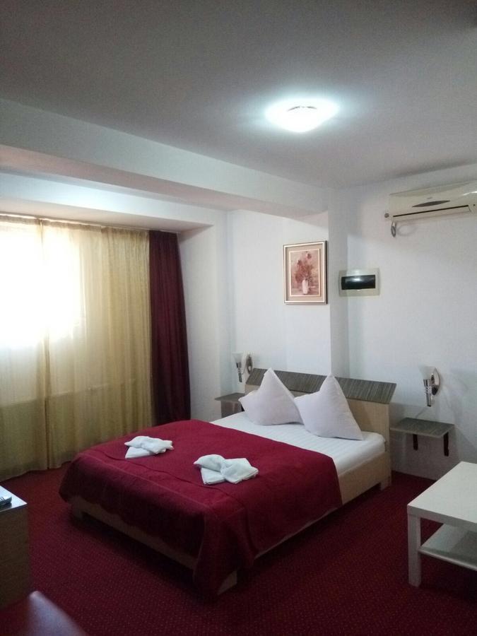 Hotel Casa Ghetu Fundeni à Bucarest Extérieur photo